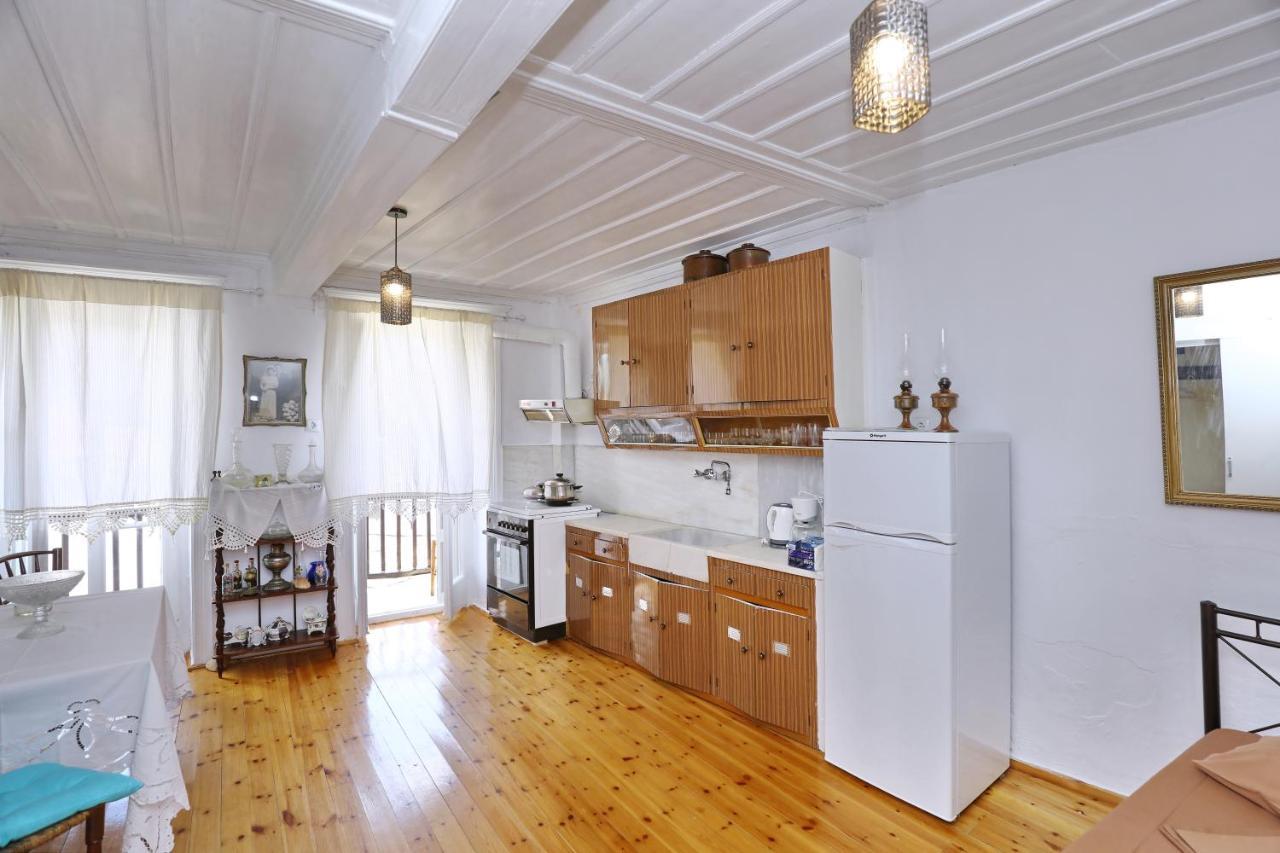 House Of Town Apartment สโกเปลอสทาวน์ ภายนอก รูปภาพ
