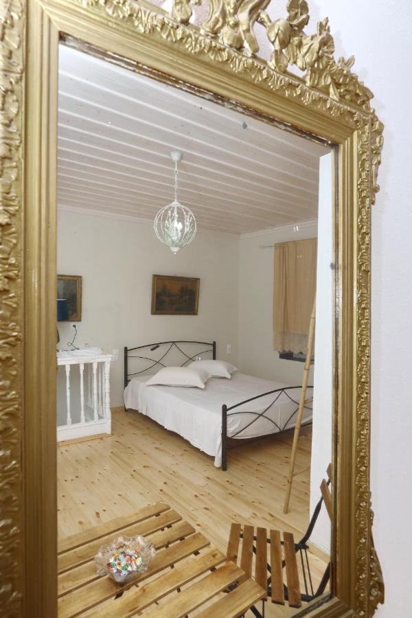 House Of Town Apartment สโกเปลอสทาวน์ ภายนอก รูปภาพ